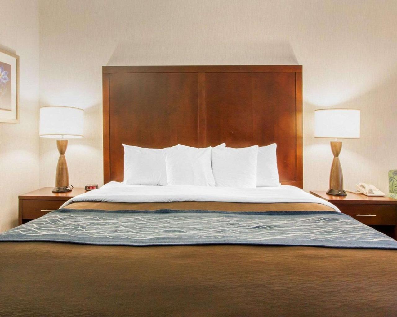 Comfort Inn & Suites-Portland Airport 外观 照片