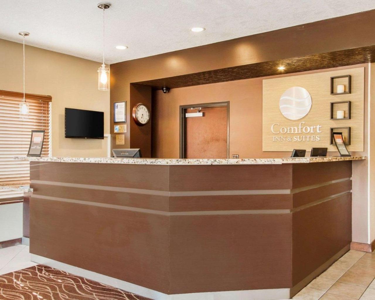 Comfort Inn & Suites-Portland Airport 外观 照片